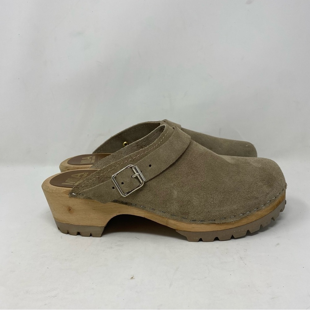 MIA Women’s 40 Alma Taupe Tan Suede Wooden Clogs